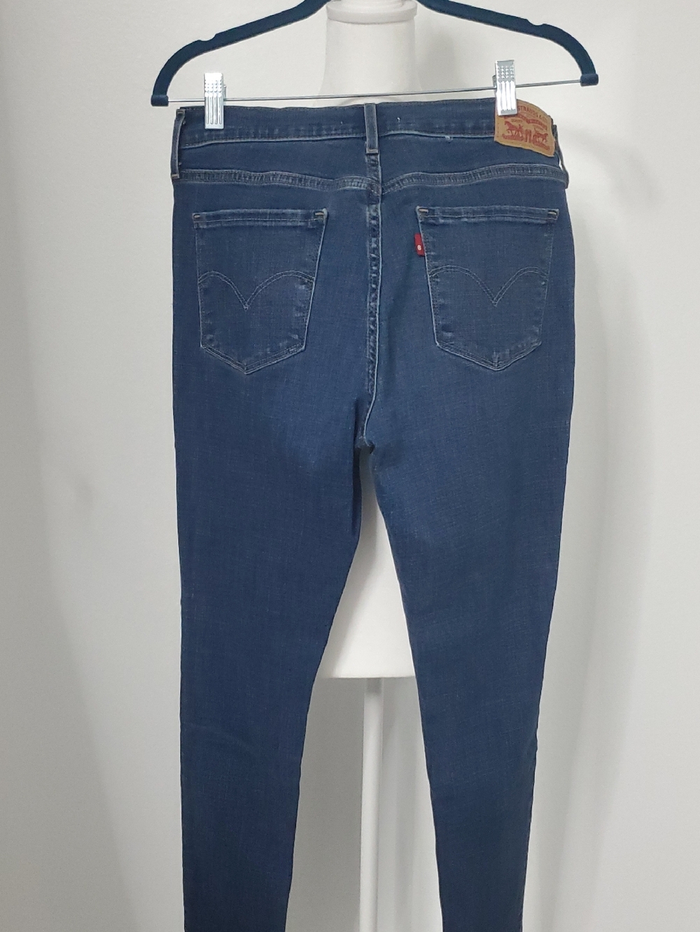 Levi's 311 Shaping Skinny Jeans - 29